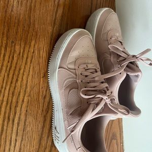 Nike women’s shoes